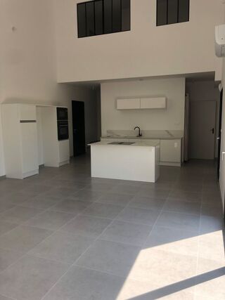  Maison à louer 4 pièces 120 m² Valaurie