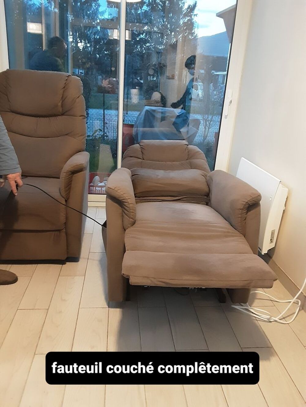 2 fauteuils &eacute;lectriques, 2 moteurs Meubles