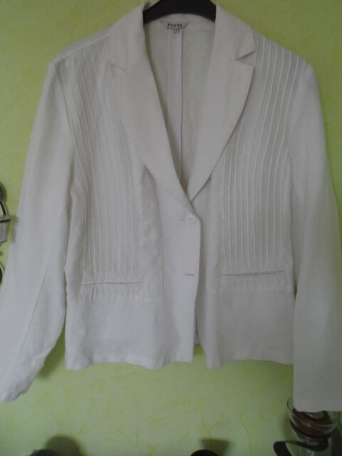 VESTE BLANCHE  15 tival-Clairefontaine (88)