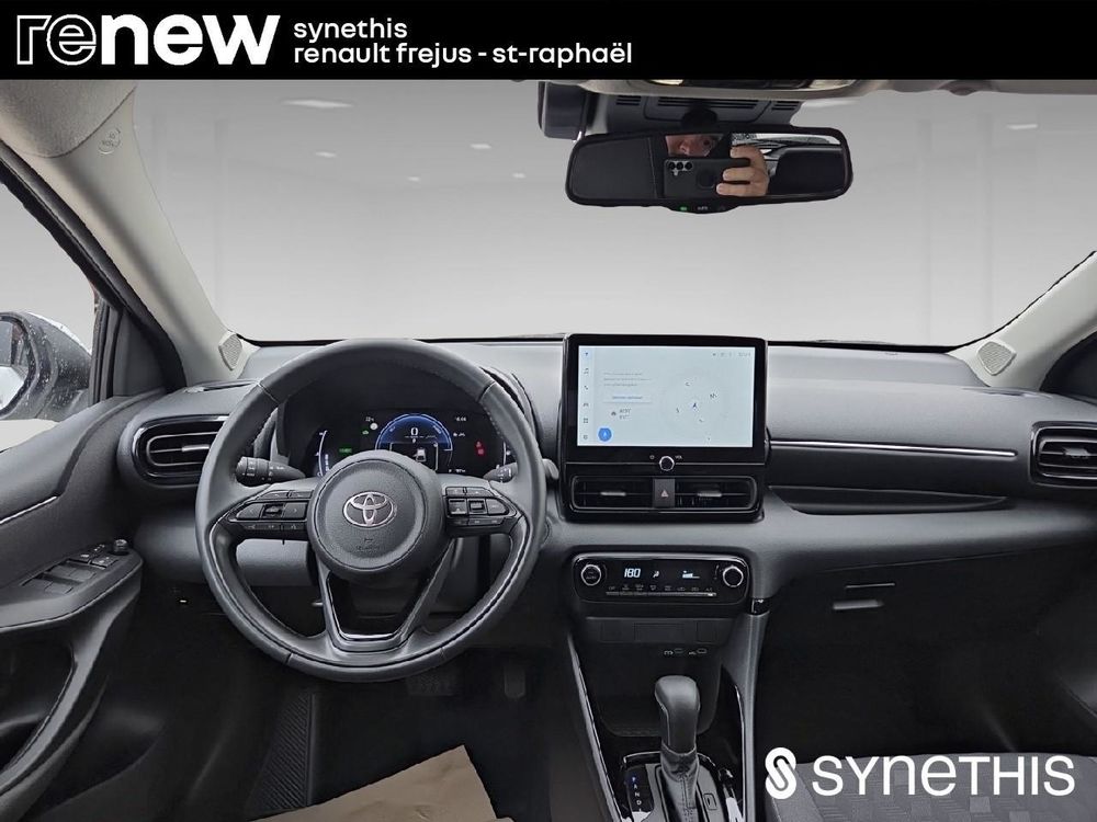 Yaris Hybride 116h Design 2025 occasion 83600 Fr&eacute;jus