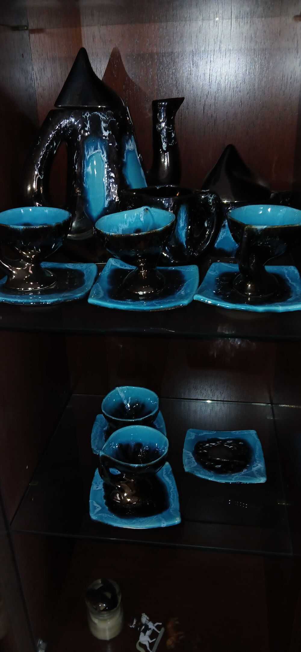 Superbe service &agrave; th&eacute; ou caf&eacute;, marque SELENCY. TBE. Décoration