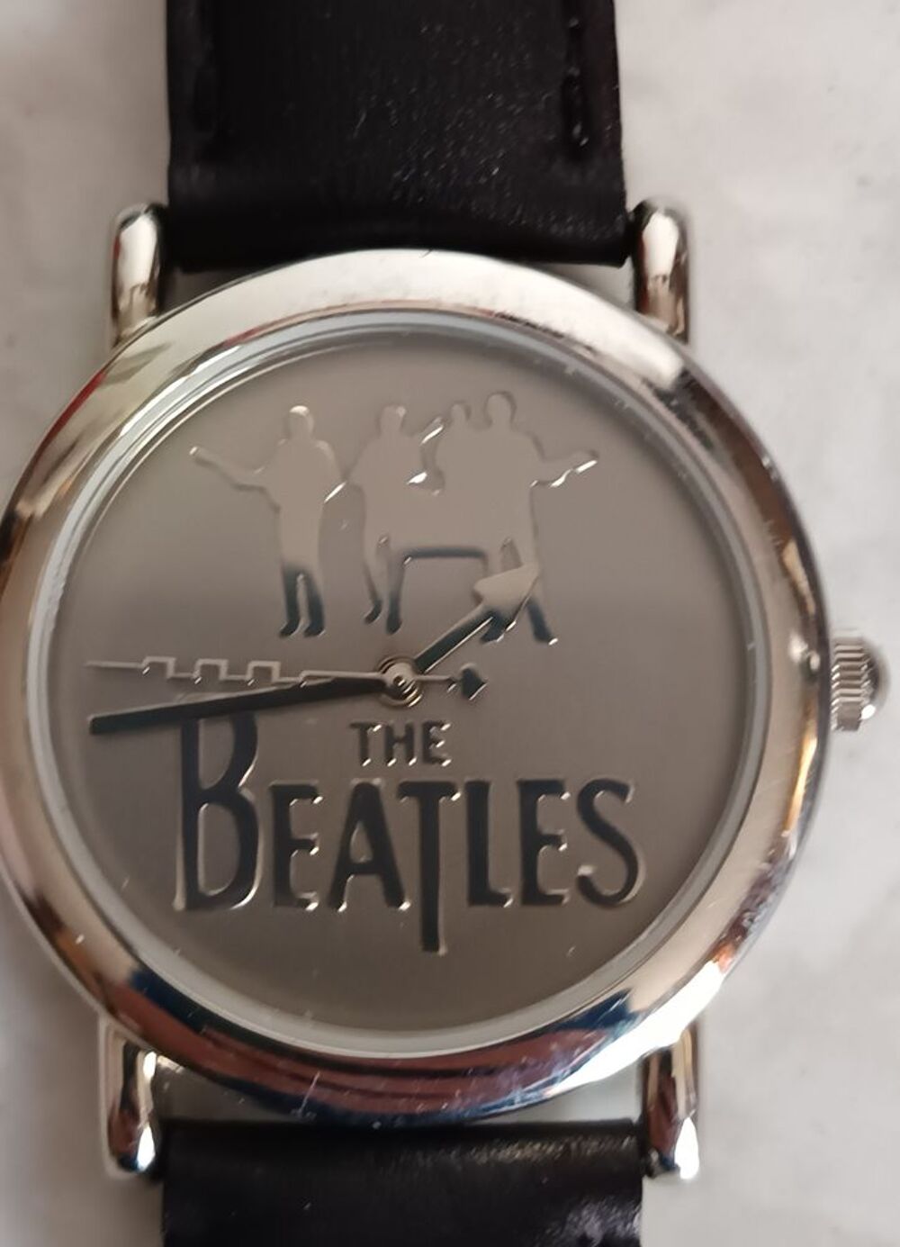 Montre Noir collector Original Copyright 1993 Beatles TM Bijoux et montres
