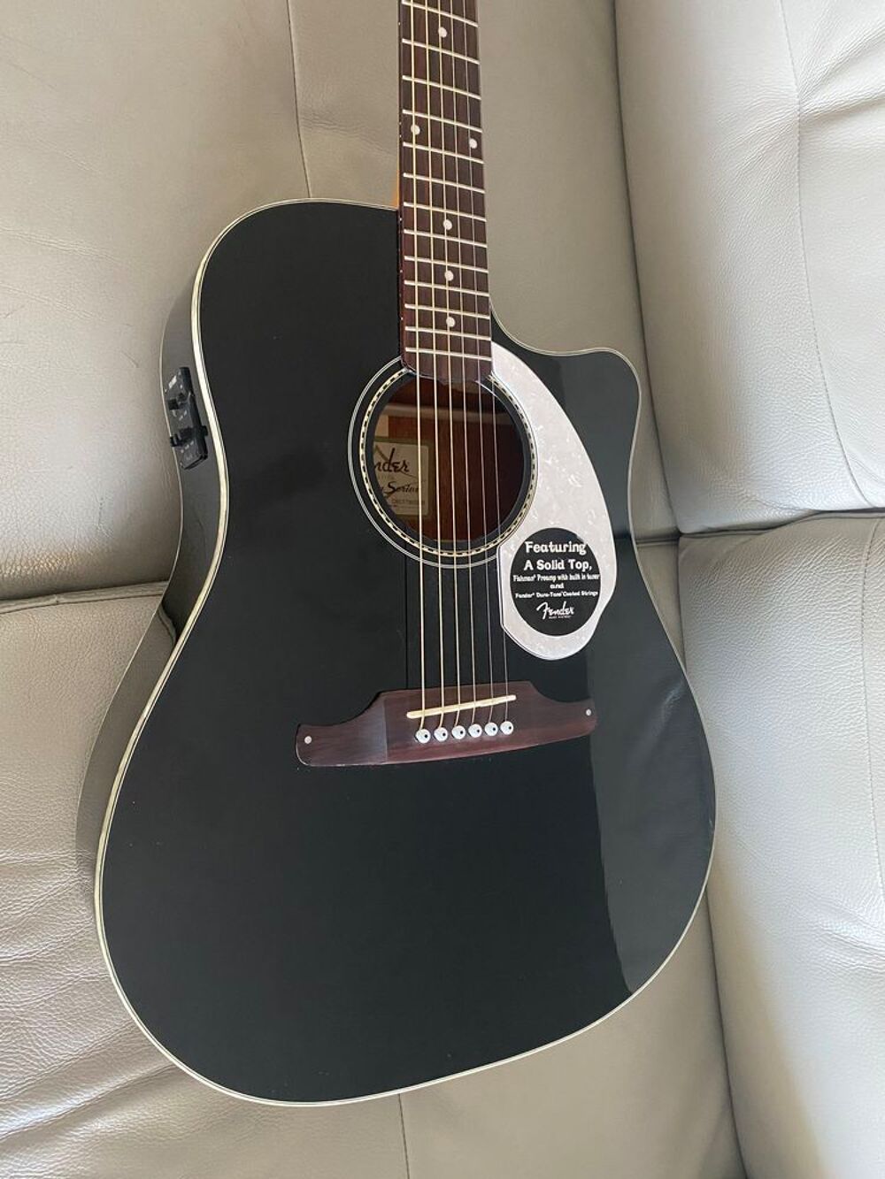 Guitare &eacute;lectro acoustique Sonoran SCE black Fender Instruments de musique