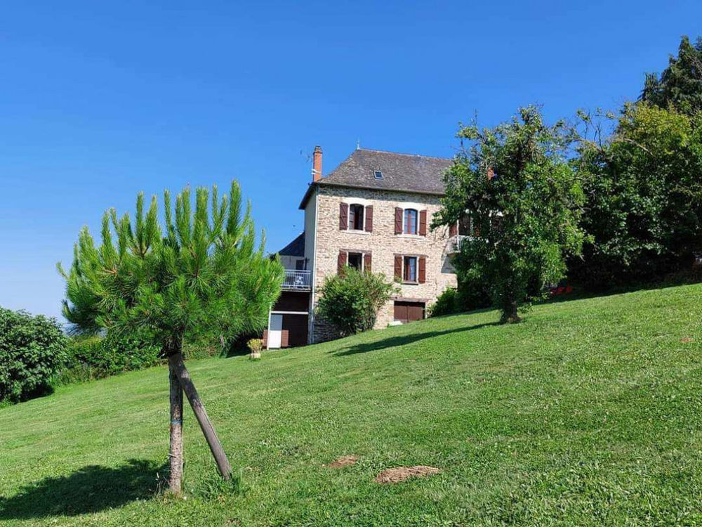  GÎTE LA CHARTROULLE ALLASSAC Limousin, Allassac (19240)