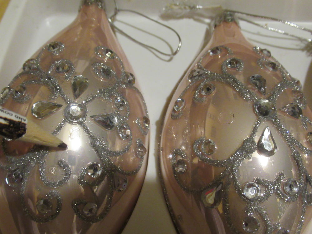 Lot de d&eacute;cos de No&euml;l - Blanches et ros&eacute;es D�coration