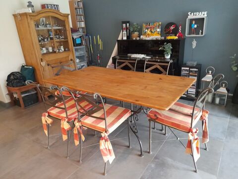 Ensemble table et 6 chaises de salon fer forge 0 Baisieux (59)