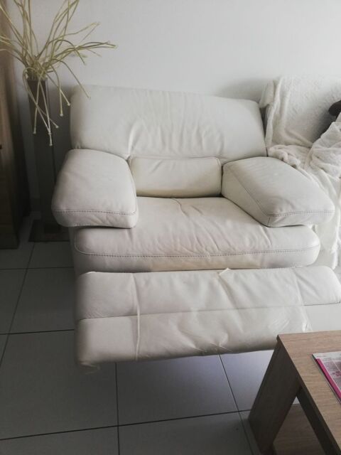 Bjr , 2 fauteuils relax lectrique en cuir beige 350 Loos (59)