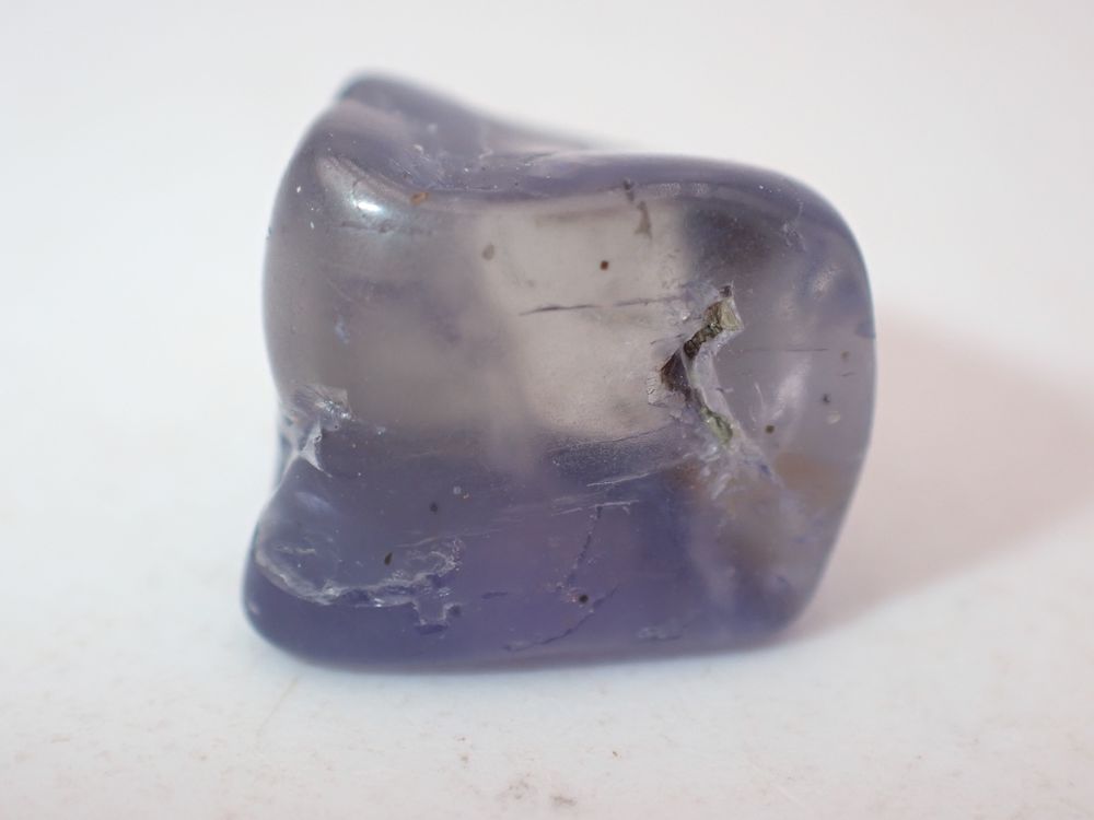 Iolite dichro&iuml;que (Cordi&eacute;rite) Tanomaro , Amboasary , Sud An 
