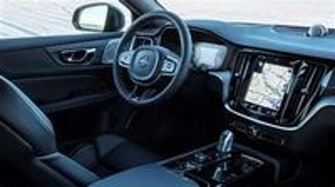 V60 B4 197 CH DCT7 Ultra Styl&eacute; Dark * 2023 occasion 17610 Chaniers