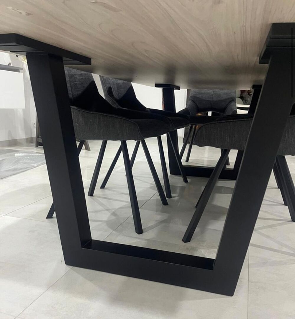 Grande table de salle &agrave; manger moderne bois ch&ecirc;ne massif Meubles