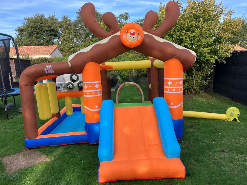 Ch&acirc;teau gonflable Wapiti/Renne de No&euml;l Jeux / jouets