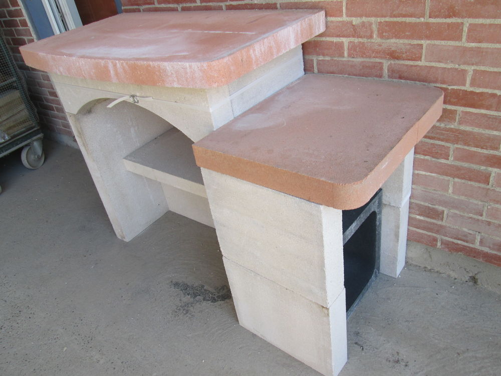 SUPPORT MEUBLE JARDIN pour utilisation PLANCHA Bricolage