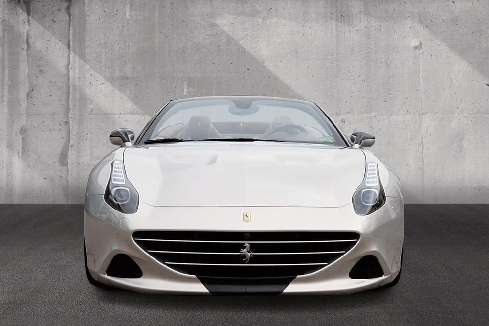 California T V8 4.0 560ch 2016 occasion 69007 Lyon