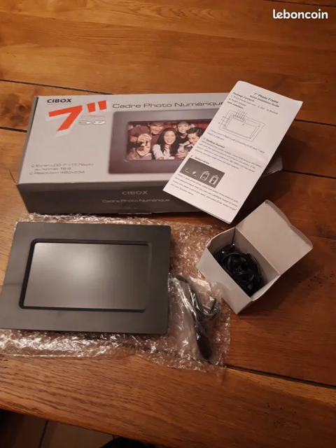 Cadre photo num�rique 10 Domecy-sur-Cure (89)