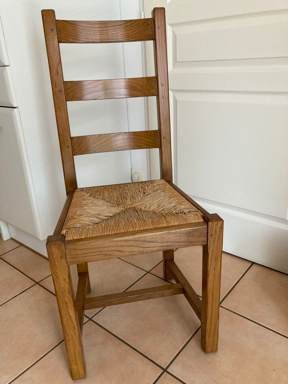 Lot de 6 chaises paill&eacute;es en ch&ecirc;ne massif Meubles