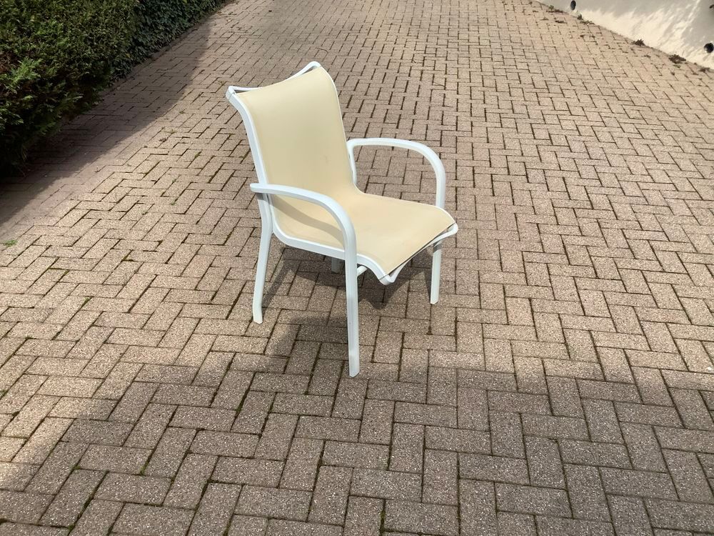 8 fauteuils de jardin Jardin