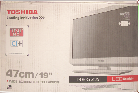 TV Toshiba 47cm/19'' blanche 59 Belleville-sur-Loire (18)