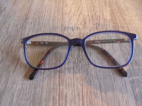 Monture de lunettes marine et cailles (27) 30 Tours (37)