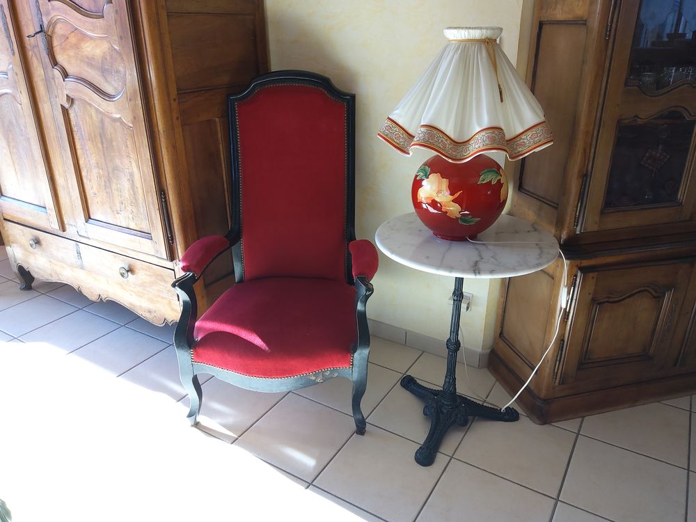 FAUTEUILS VOLTAIRE Meubles