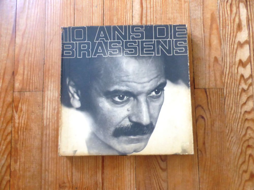 COFFRET DE SIX 33 TOURS DE GEORGES BRASSENS CD et vinyles