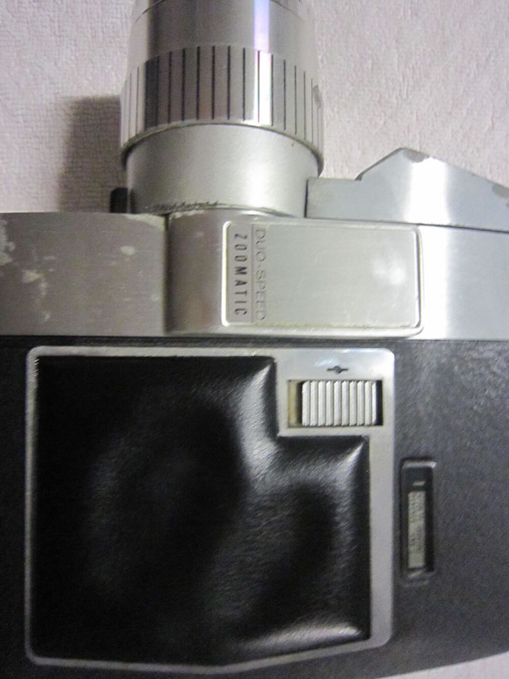 Cam&eacute;ra Bell howell autoload duospeed zoomatic
Photos/Video/TV