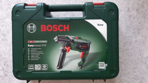PERCEUSE A PERCUSSION  BOSH 570 Wtt.  35 Gometz-la-Ville (91)