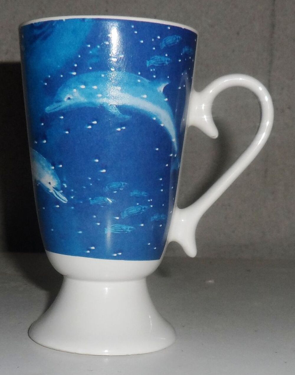 1 Tasse vintage neuve th&egrave;me poissons La collection Julia.L C Cuisine