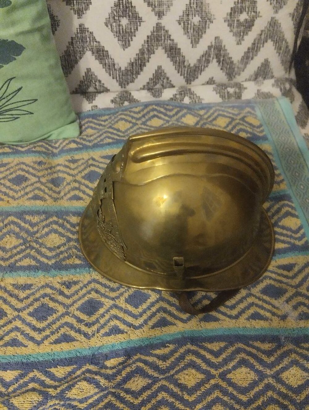 Ancien casque de pompier 