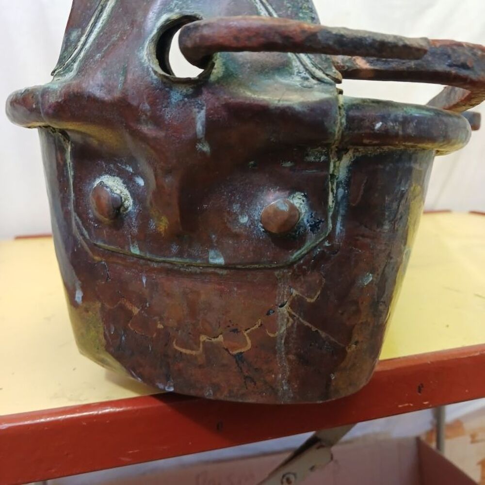 ancienne poissonni&egrave;re cuivre poli 