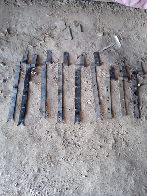 penture pour porte 35 Beychac-et-Caillau (33)