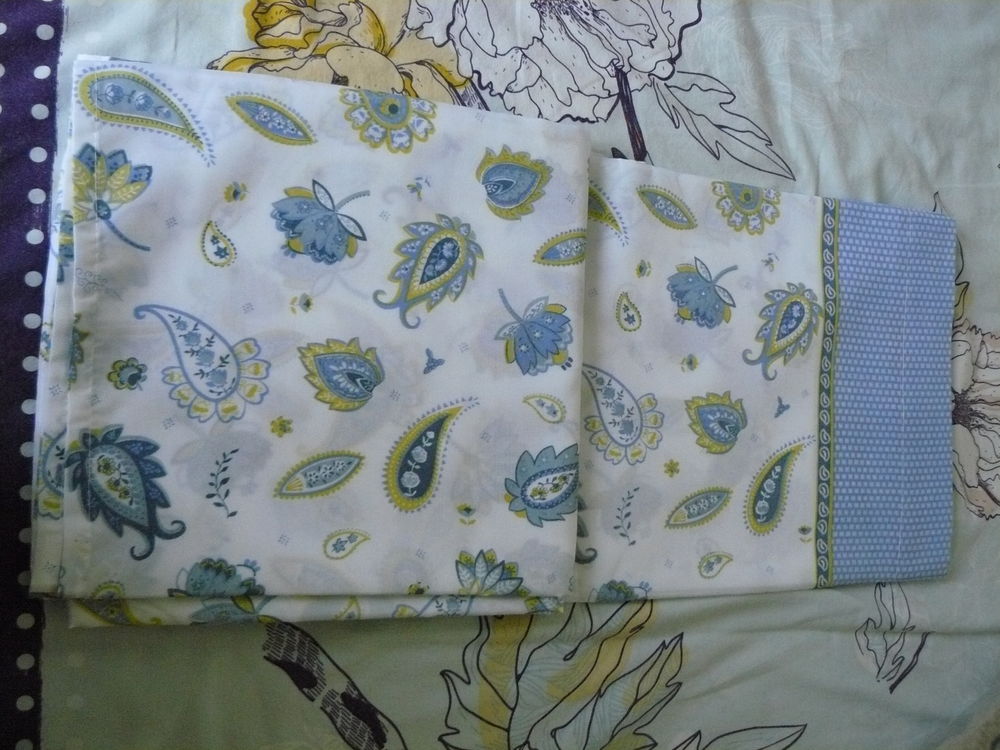 linges de lit (draps parures....) "bibi" Décoration