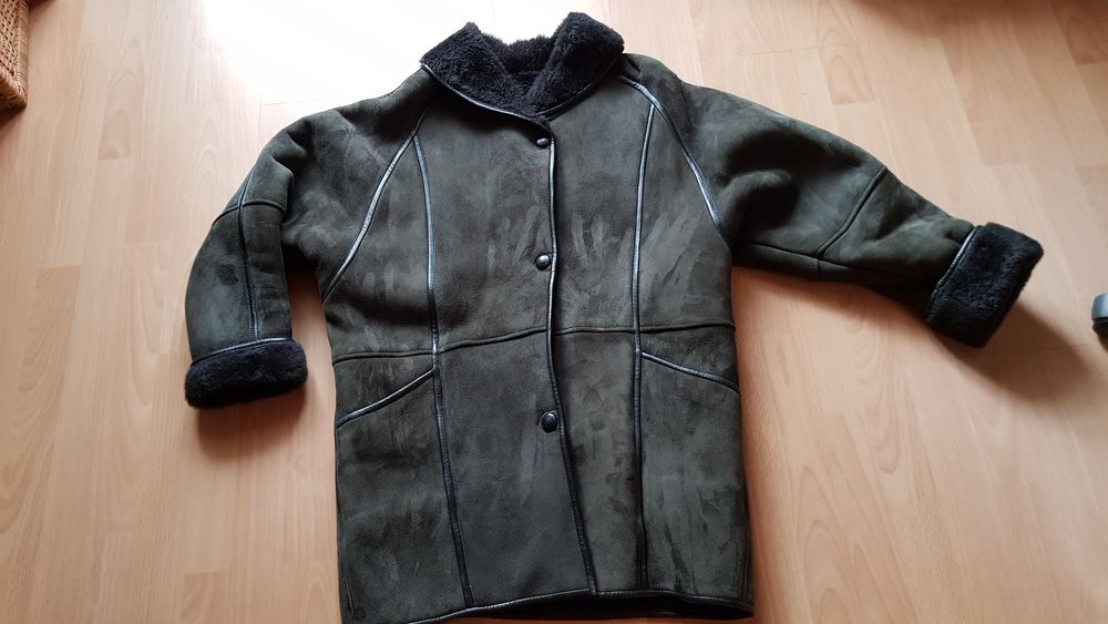 Manteau en peau retourn&eacute;e vintage (42/44) Vêtements