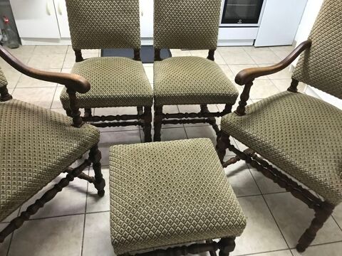 Ensemble Fauteuils et Chaises Louis XIII Chartres (28)