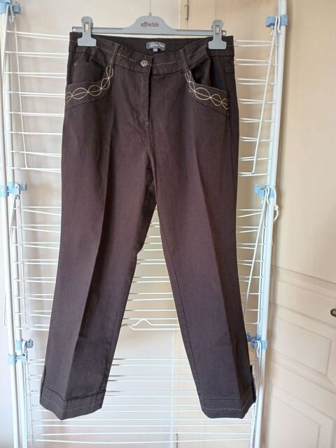 PANTALON  CLARA VITTI  15 Nevers (58)