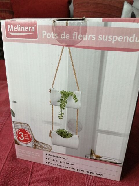Pots de fleurs suspendus Neuf 10 Berre-l'Étang (13)