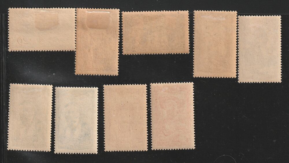 Timbres Neufs Charni&egrave;re transparentes Ann&eacute;es 1941-42-43 