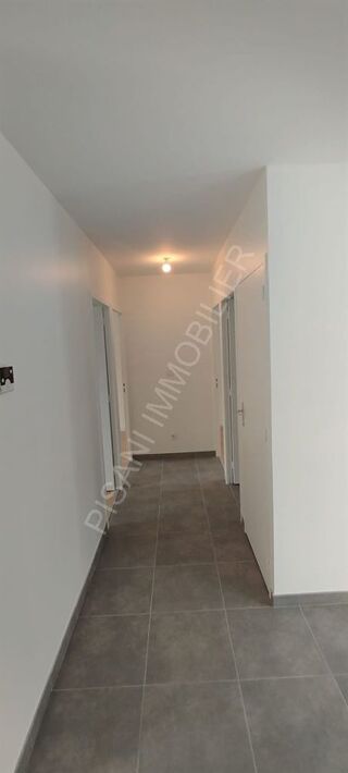  Maison  vendre 4 pices 75 m