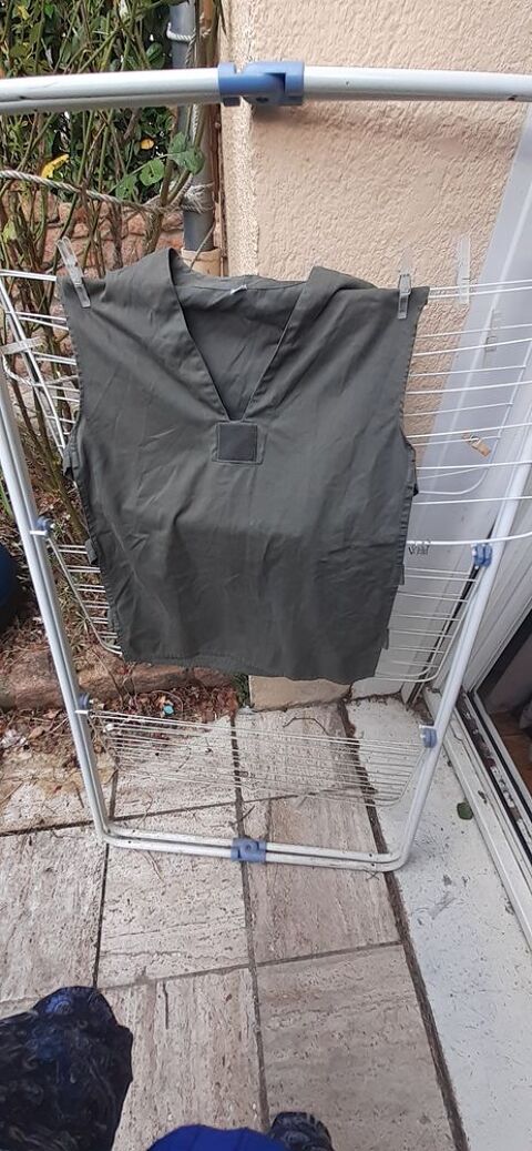 lot haut, robe, jupe femme 44/46 4 La Romagne (49)