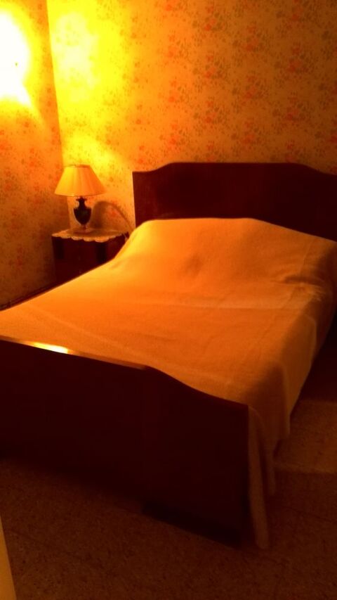 BOIS DE LIT PALISSANDRE 50 Montereau-Fault-Yonne (77)