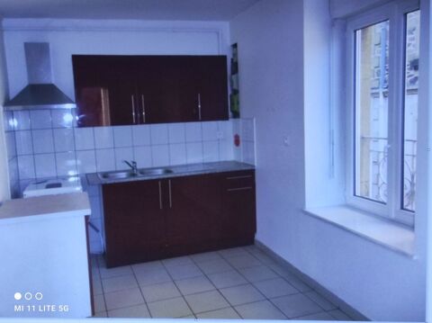   Bel appartement , 2� �tage, 3 pi�ces, calme, propre Appartement - 3 pi�ce(s) - 70 m�
