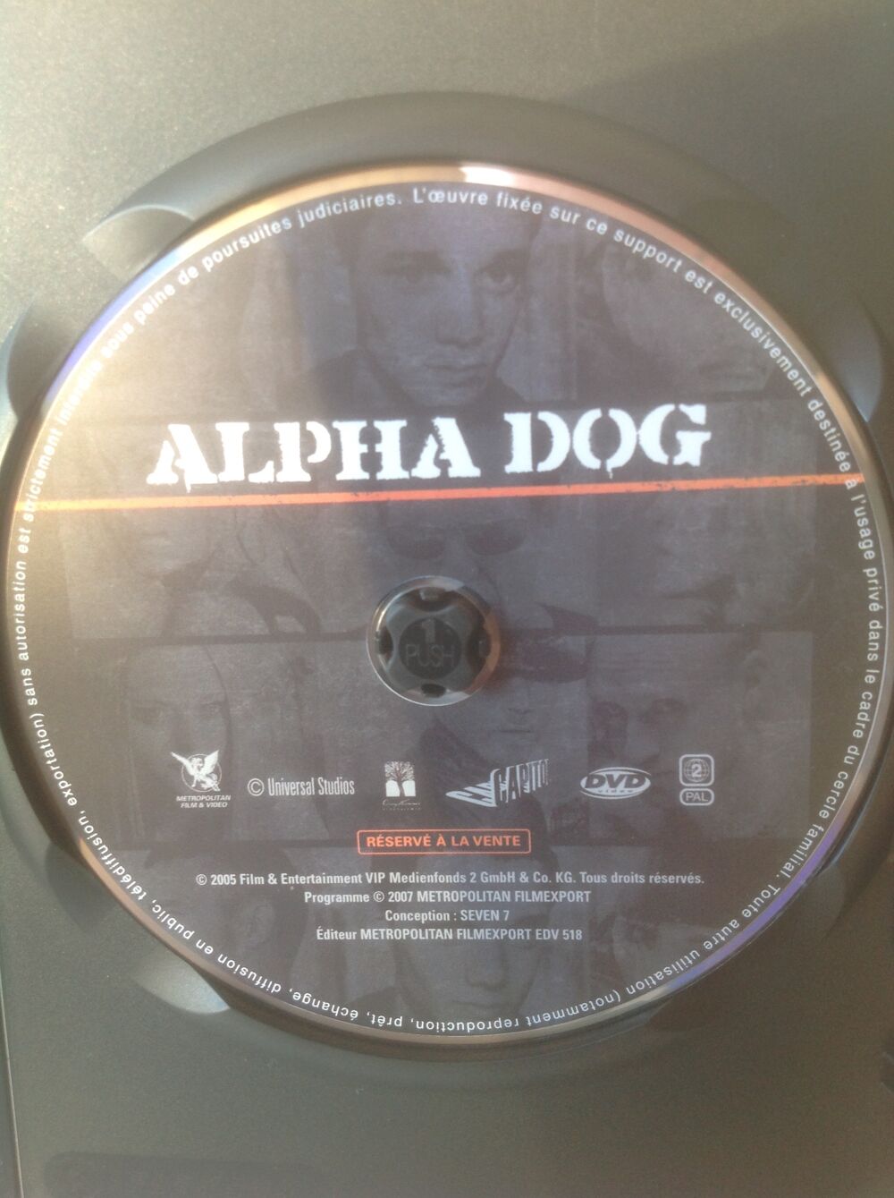 ALPHA DOG DVD &Eacute;TAT NEUF Envoi Possible
DVD et blu-ray