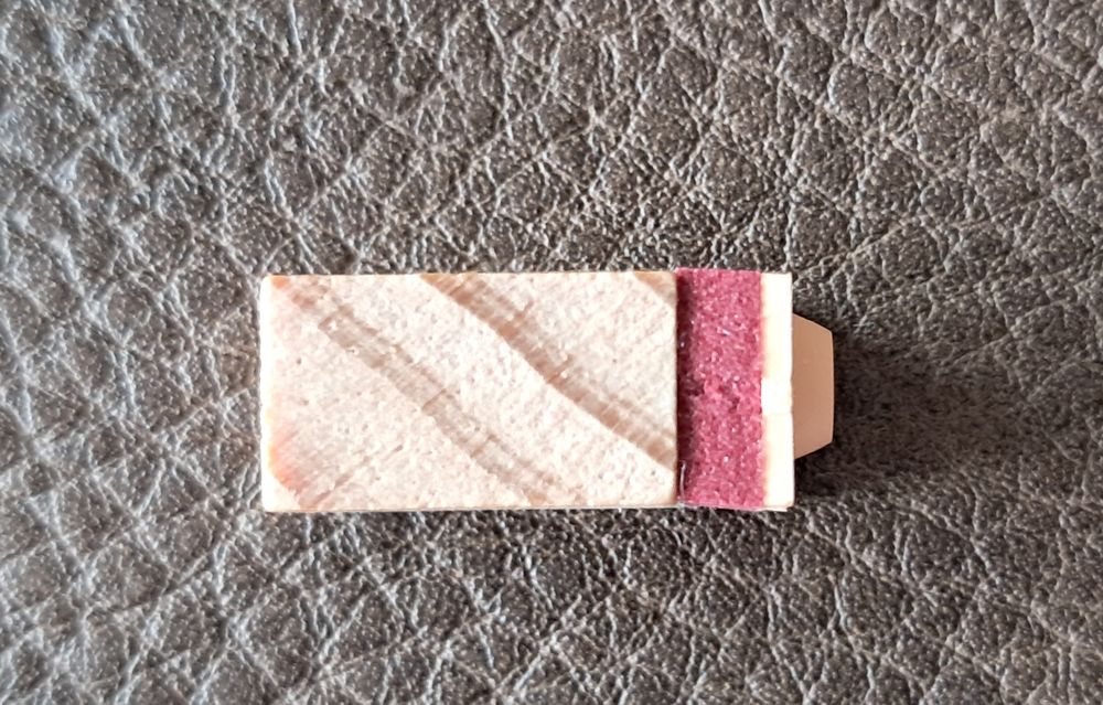 tampons encreurs des 26 lettres de l'alphabet + le tr&eacute;ma 
Jeux / jouets