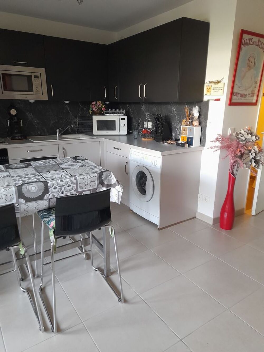 Vente Appartement Studio récent dans résidence avec piscine Le lavandou