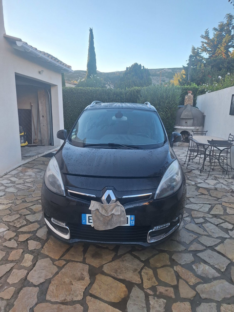 Renault Grand Sc&eacute;nic III Grand Sc&eacute;nic dCi 130 Energy Bose Edition 7 pl 2016 occasion Le Rove 13740