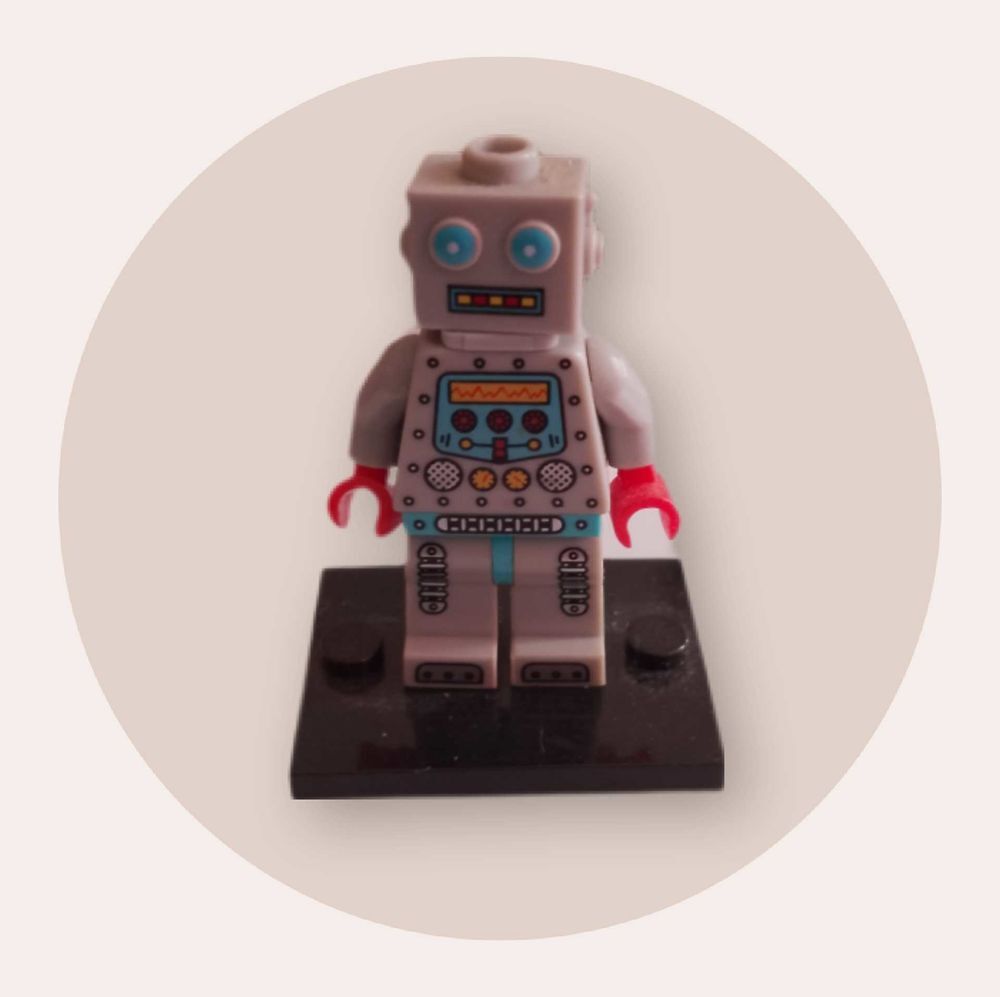 mini figurine Lego robot 