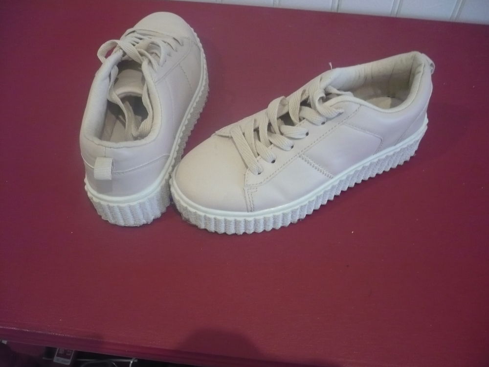 BASKETS FEMME POINTURE 35 MARQUE ATMOSPHERE Chaussures