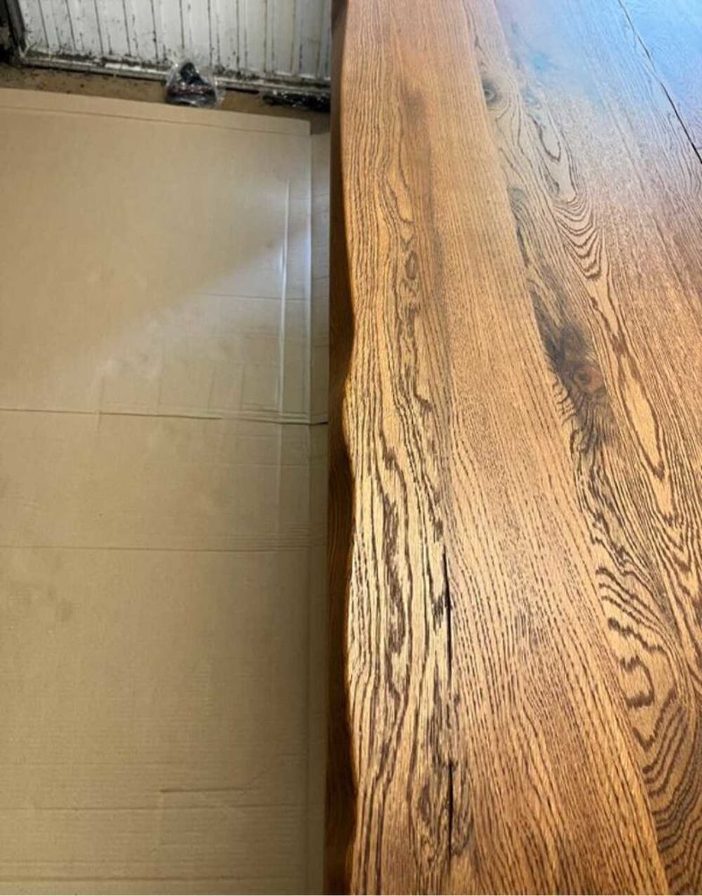 Table moderne en ch&ecirc;ne rustique Meubles
