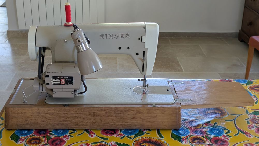 Machine a coudre singer ann&eacute;e 60 Electroménager