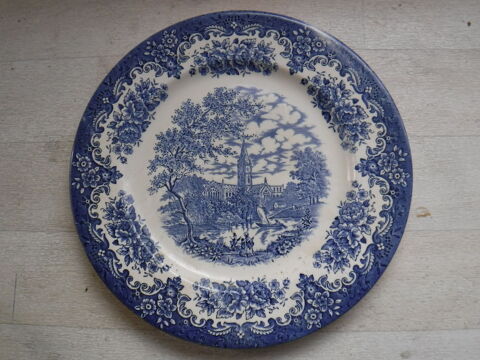 Assiette Ironstone Bleue 10 Villeneuve-le-Roi (94)