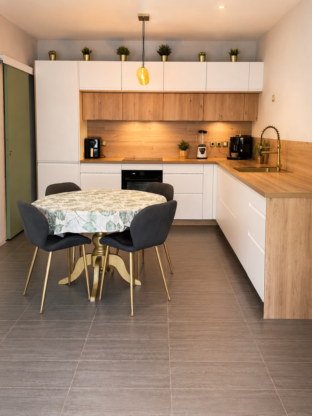 Vente Maison MAISON RÉCENTE 123,50 m²  3 ESPACES DE VIE INDÉPENDANTS Les pennes-mirabeau